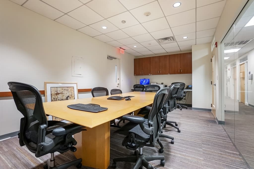 20 Hope Avenue # 207, Waltham MA 02453 photo 3