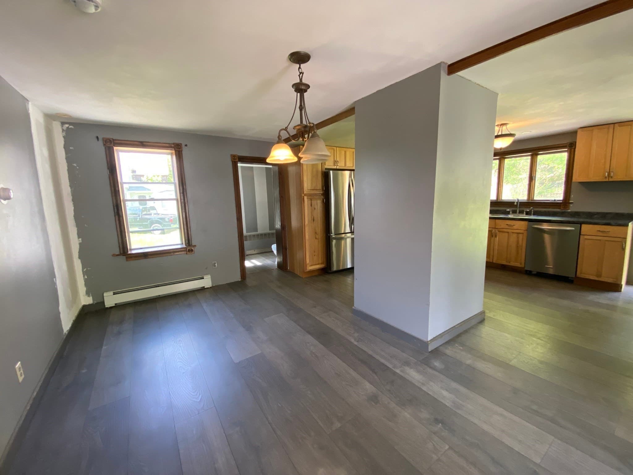 Single Family Residence at 427-429 Deerfield St, Greenfield MA 01301, Greenfield, photo 13 of 21