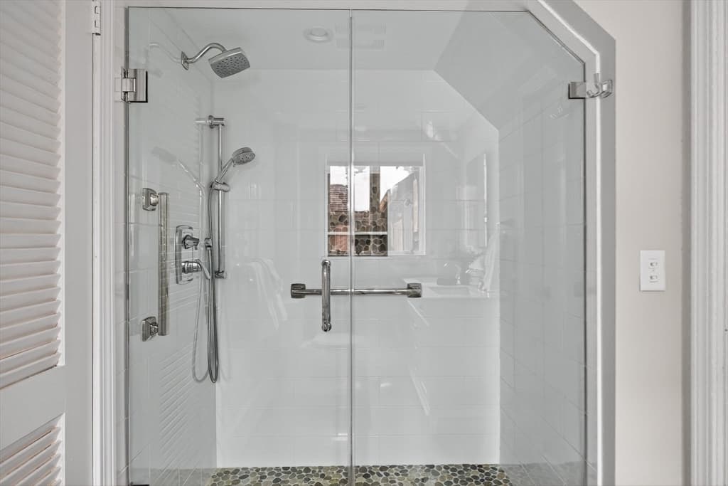 102 Nashawena St, Falmouth MA 02540 photo 23