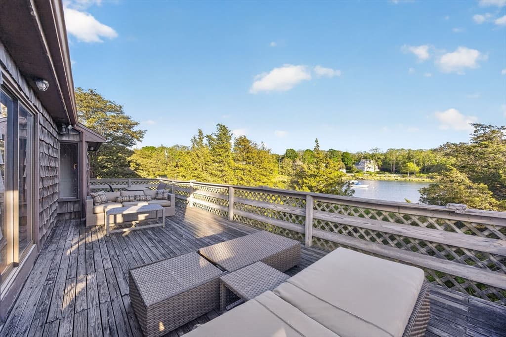 102 Nashawena St, Falmouth MA 02540 photo 31