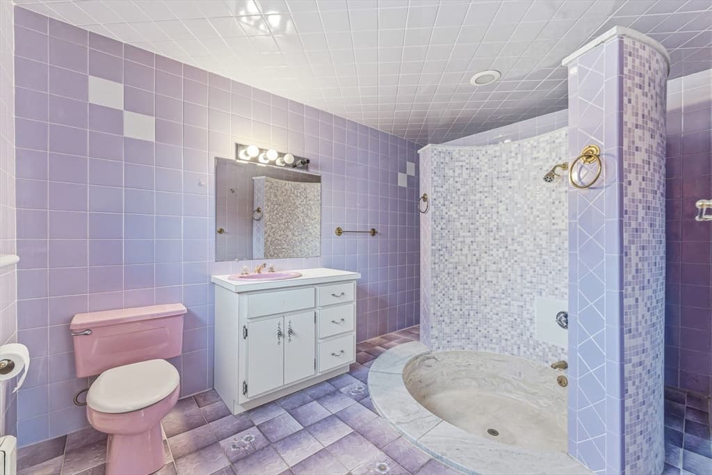 Single Family Residence at 7 Carol St, Stoneham MA 02180, Stoneham, photo 15 of 28