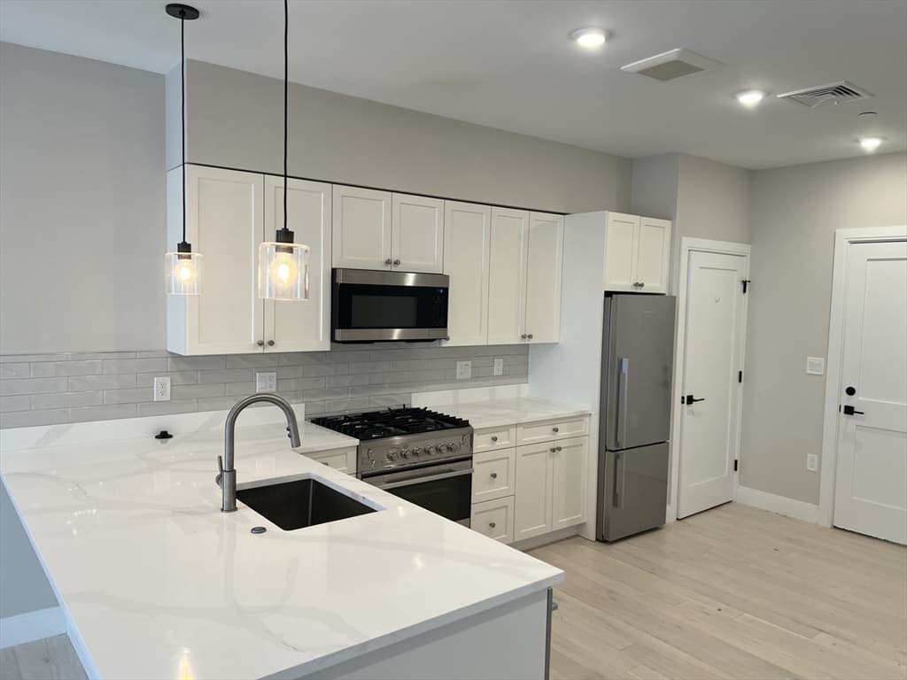 197 Green, Boston MA 02130 photo 11