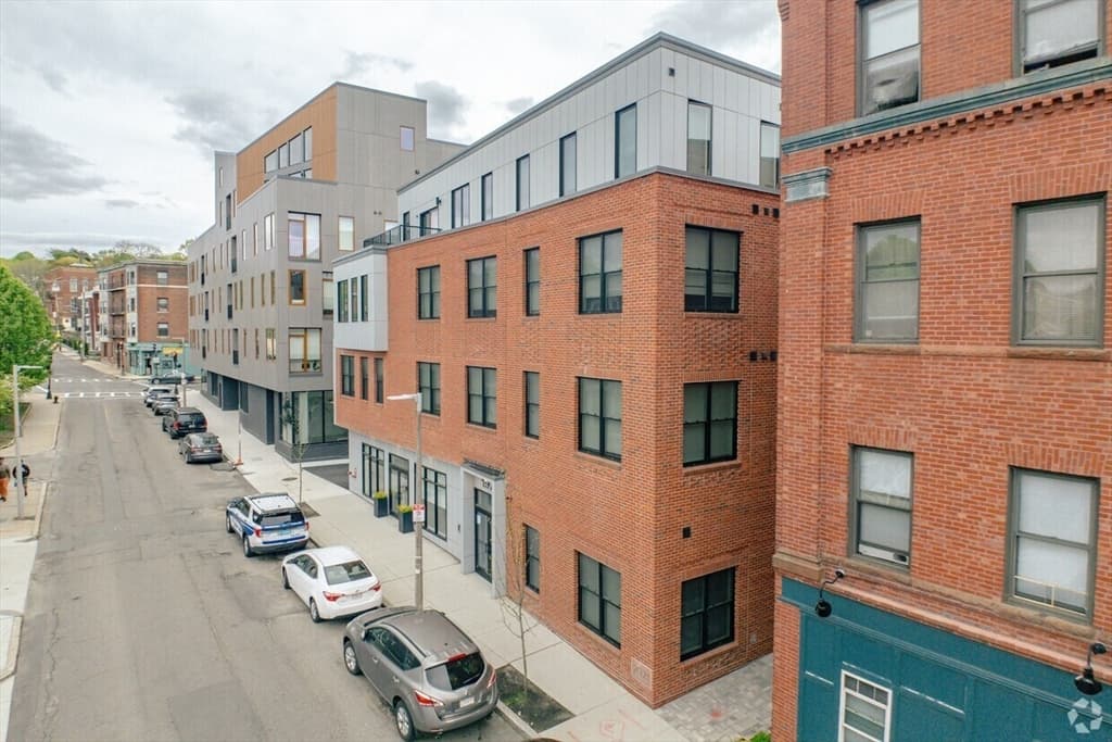 197 Green, Boston MA 02130