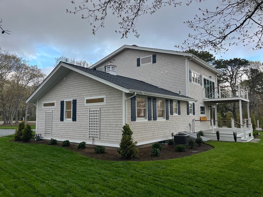 531 Menauhant Rd, Falmouth MA 02536 photo 2