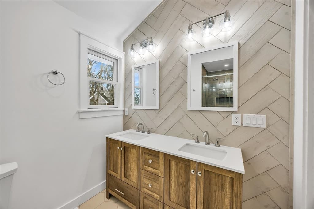 531 Menauhant Rd, Falmouth MA 02536 photo 32