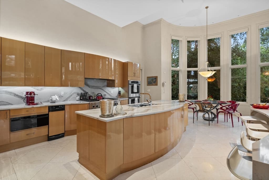 99 Baldpate Hill Road, Newton MA 02459 photo 6