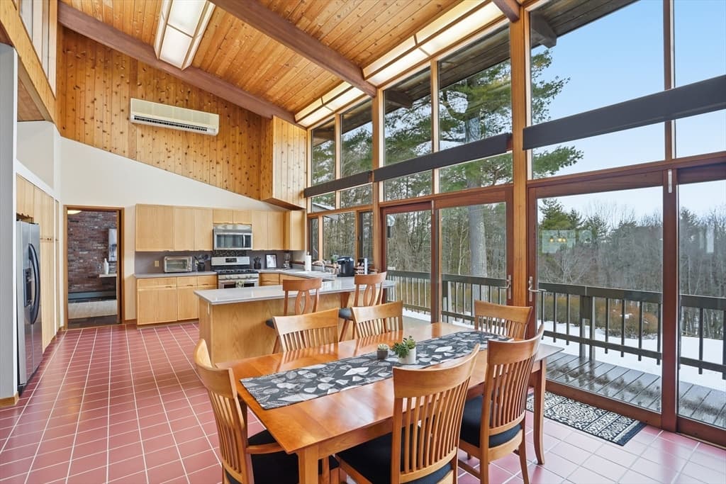 1090 North Road, Carlisle MA 01741 photo 7