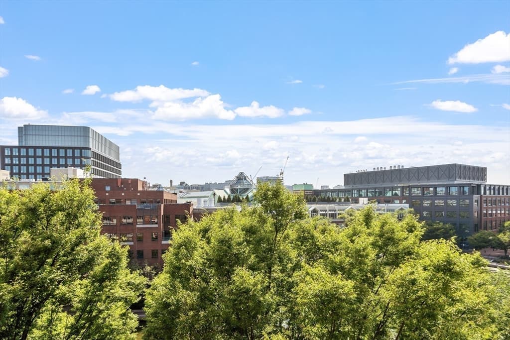 Condominium at 4 Canal Park # 609, Cambridge MA 02141, Cambridge, photo 25 of 26