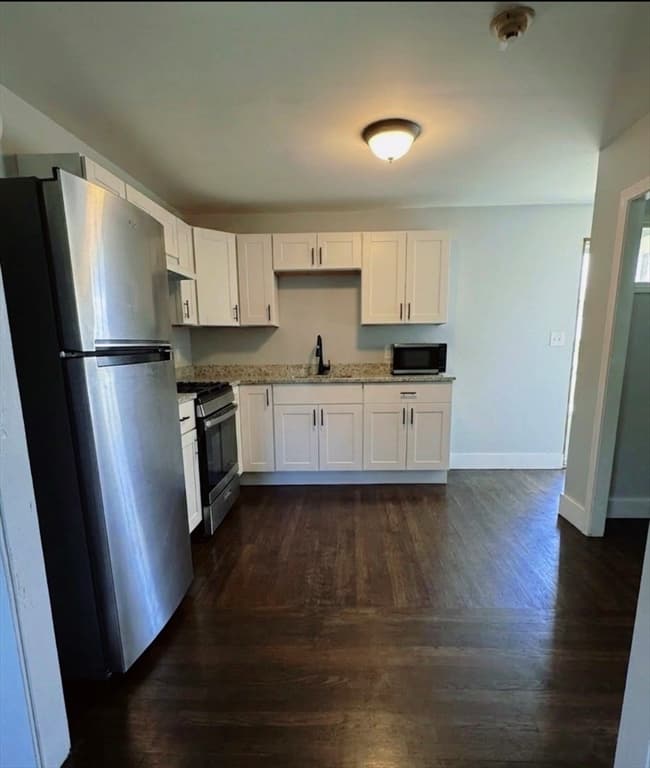 5+ Family - 5+ Units Up/Down at 407-409 Broad St, Cumberland RI 02864, Cumberland, photo 2 of 9