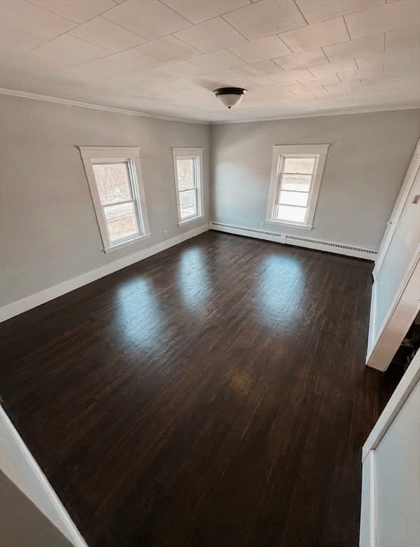 5+ Family - 5+ Units Up/Down at 407-409 Broad St, Cumberland RI 02864, Cumberland, photo 4 of 9