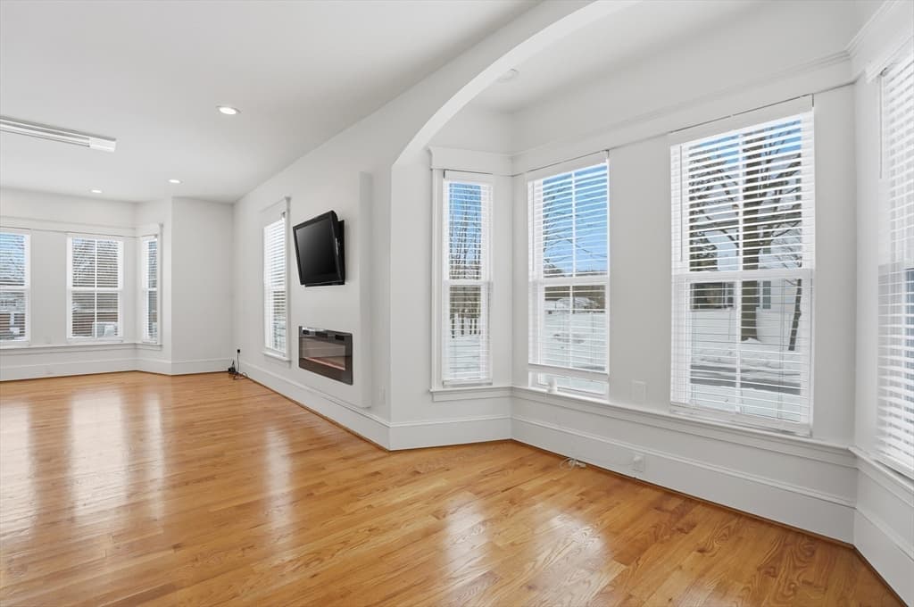 2 Family - 2 Units Up/Down at 11-15 Taylor Street, Littleton MA 01460, Littleton, photo 12 of 40