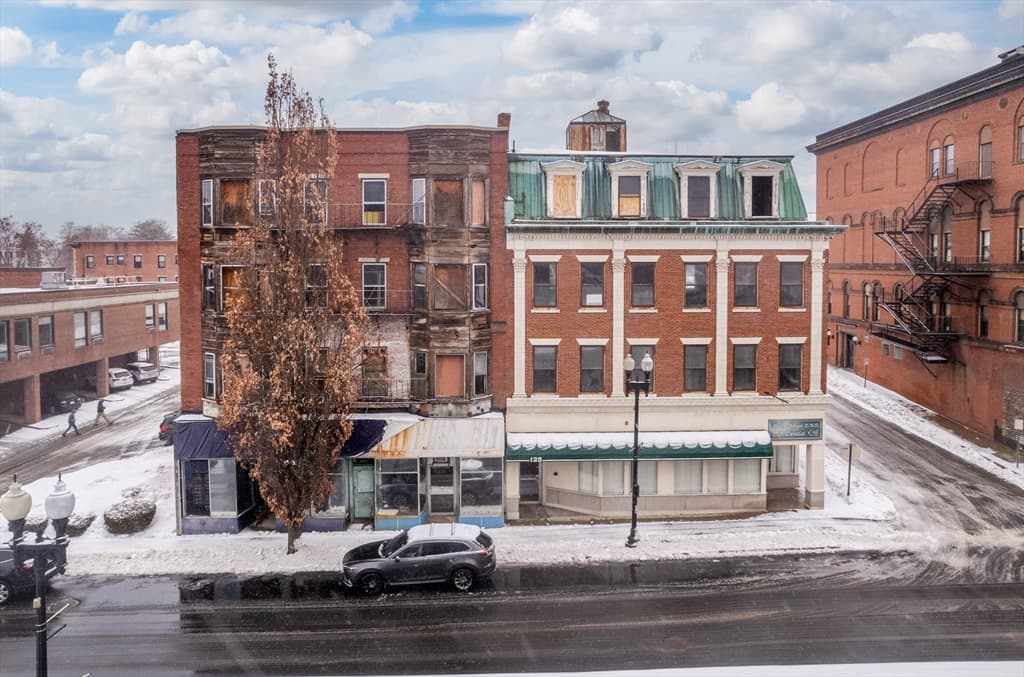Commercial Sale at 127 Merrimack Street, Haverhill MA 01830, photo 2 of 4