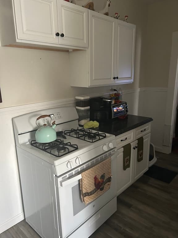 5+ Family - 5+ Units Side by Side at 377 Earle Street, New Bedford MA 02746, New Bedford, photo 10 of 37