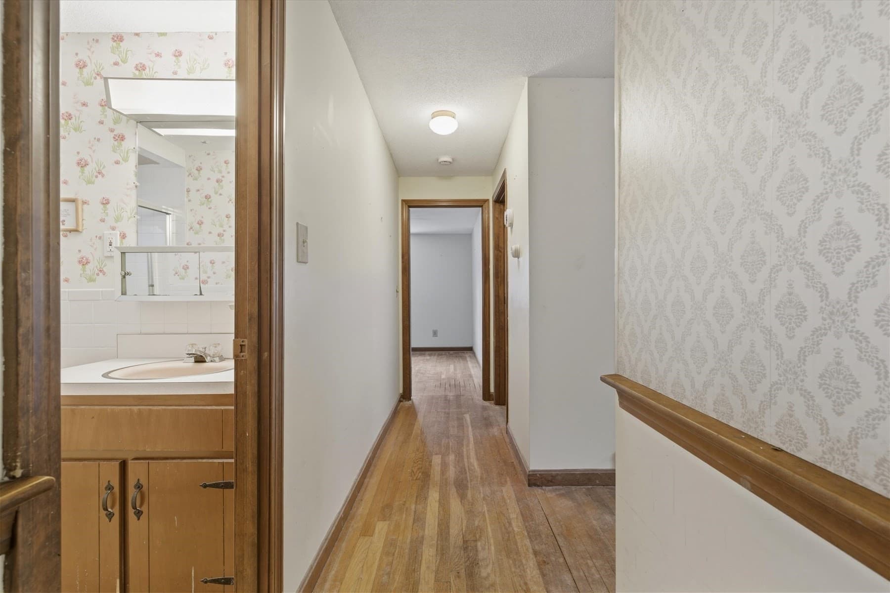 Single Family Residence at 36 Lakewood Dr, Harwich MA 02645, Harwich, photo 11 of 28