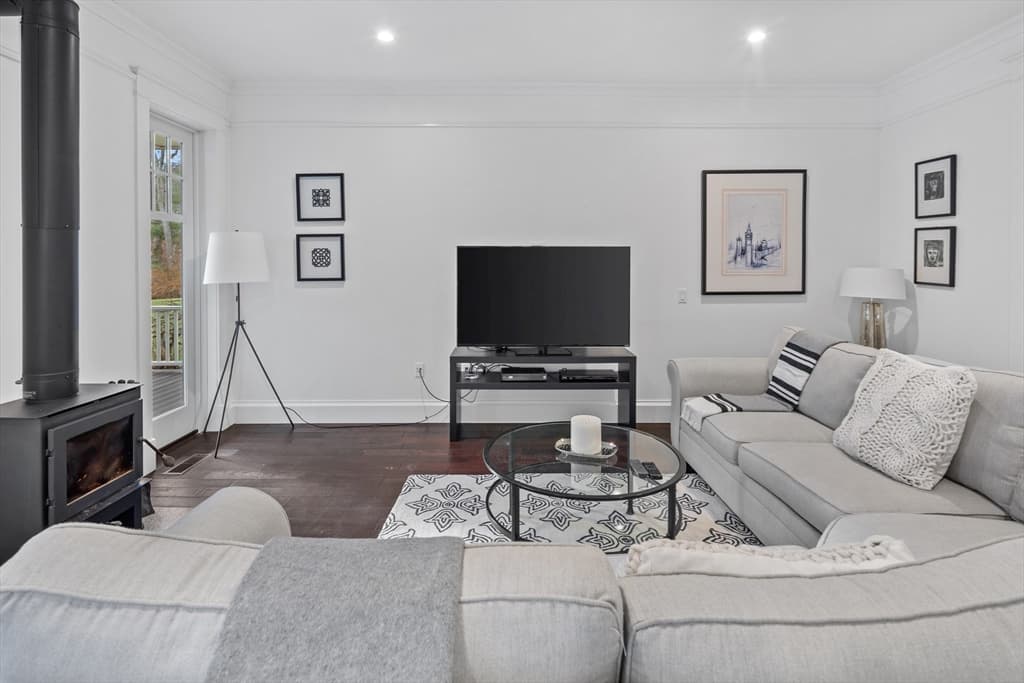 75 Goddard Avenue, Brookline MA 02445 photo 13