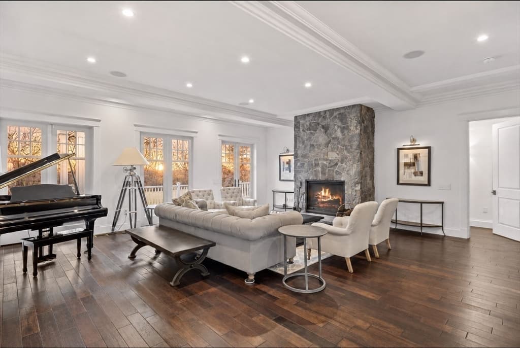 75 Goddard Avenue, Brookline MA 02445 photo 3