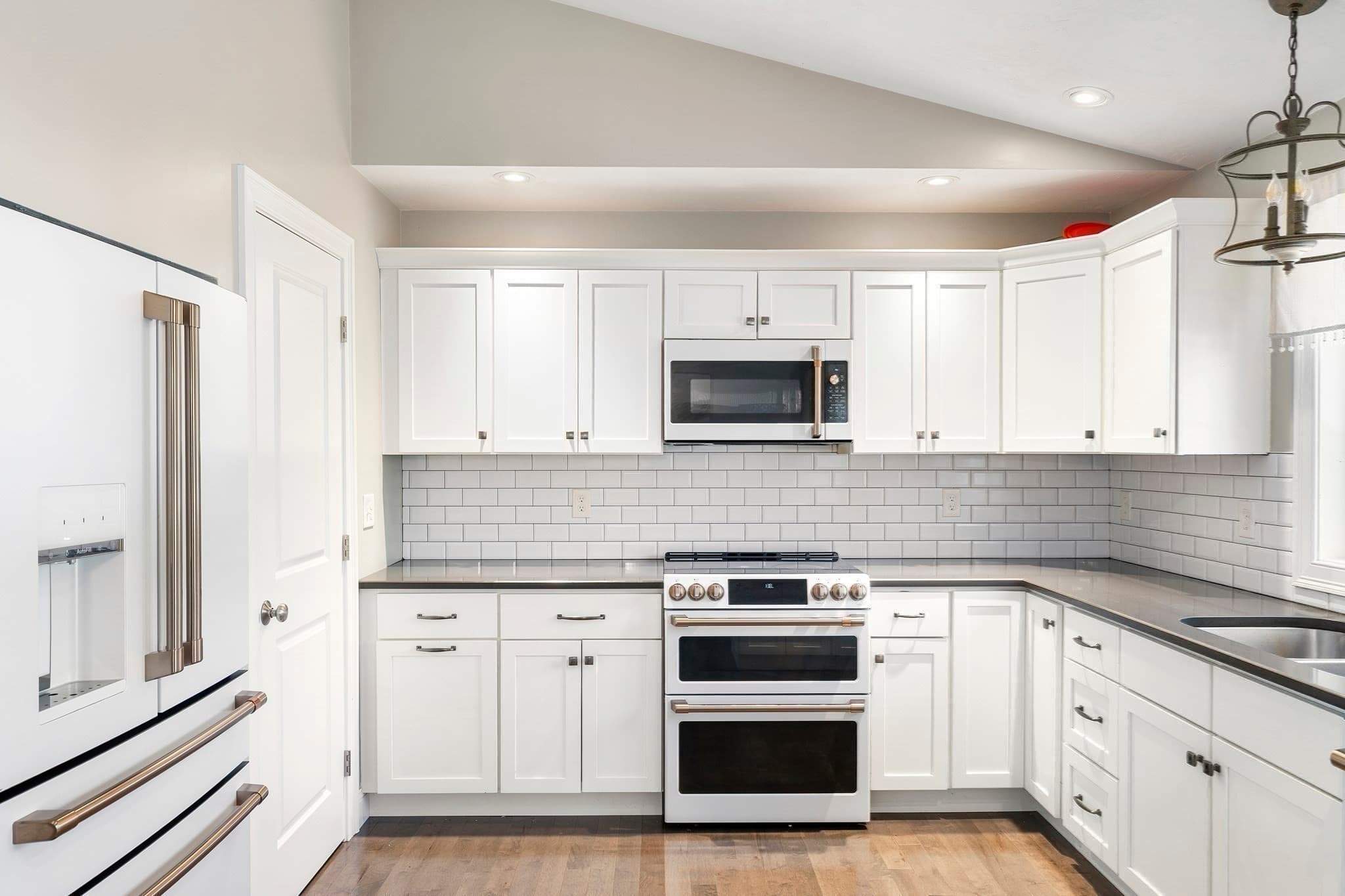 Single Family Residence at 35 J Davis, Charlton MA 01507, photo 7 of 30