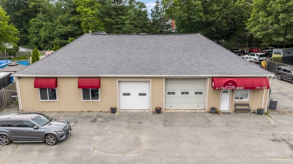 20 Woodland St, Methuen MA 01844