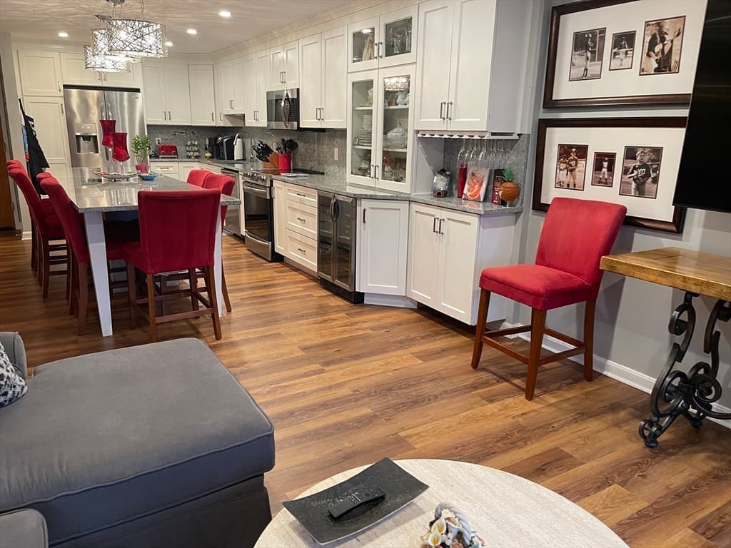 Condominium at 100 Ledgewood Dr # 410, Stoneham MA 02180, Stoneham, photo 13 of 28