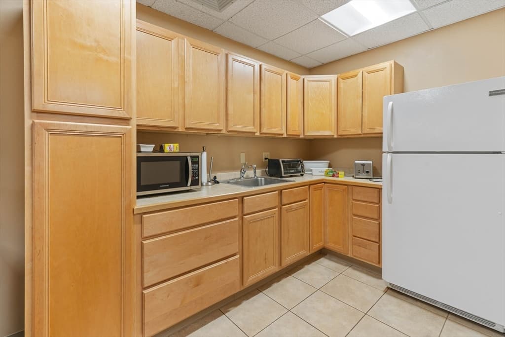 430 Boston St # 210, Topsfield MA 01983 photo 18