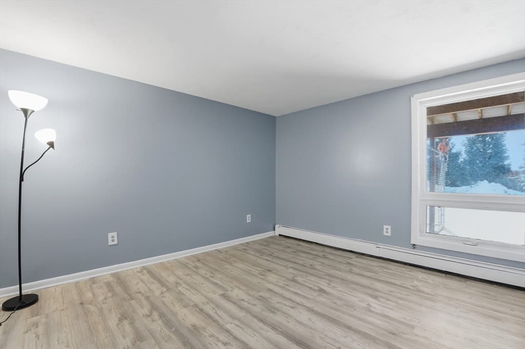 Single Family Residence at 612 Drift Rd, Westport MA 02790, photo 15 of 26