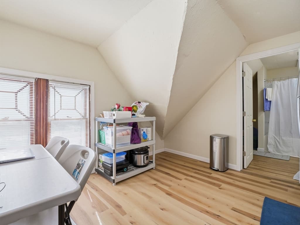 9 Englewood Ave, Worcester MA 01603 photo 34