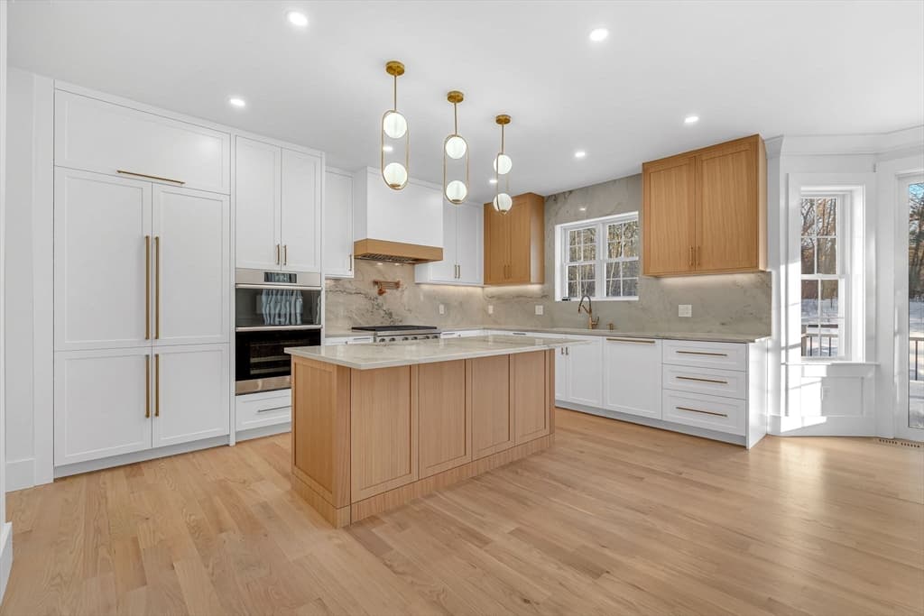 27 Sanders Lane, Bolton MA 01740 photo 2
