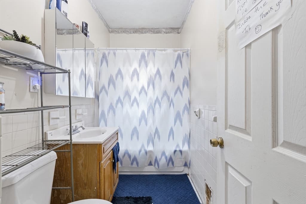 3 Family at 1023-A Blue Hill Ave, Boston MA 02124, photo 5 of 24