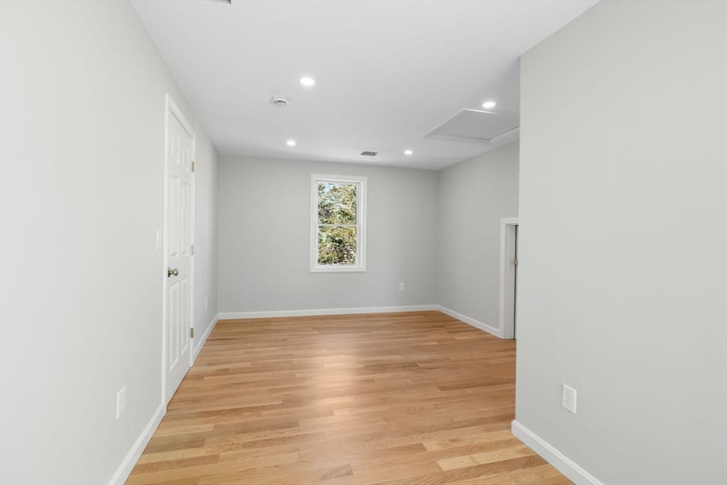 1 Shore Drive, Harwich MA 02645 photo 17