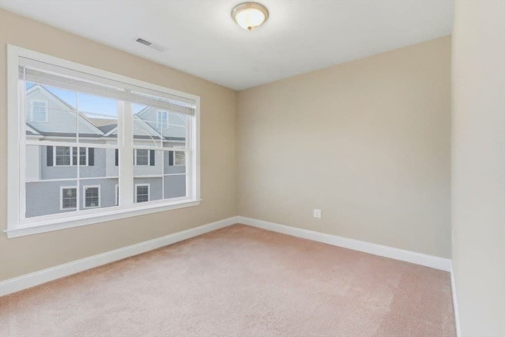 Condominium at 66 Compass Pt # 66, North Andover MA 01845, North Andover, photo 40 of 42