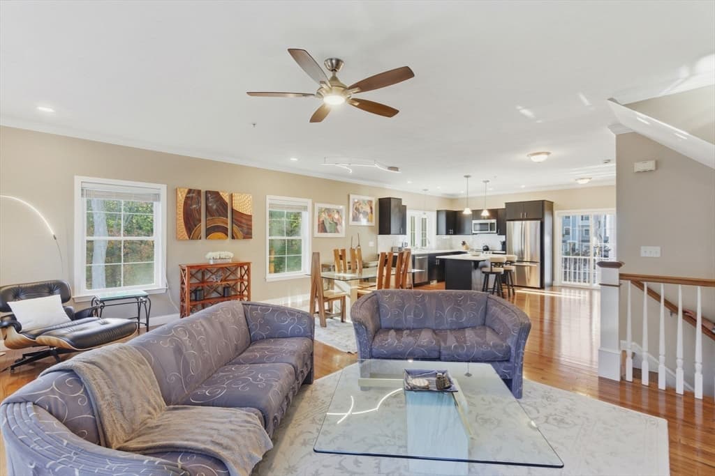 Condominium at 66 Compass Pt # 66, North Andover MA 01845, North Andover, photo 25 of 42
