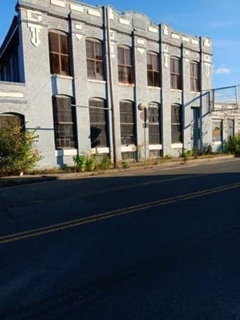 16 Commercial St, Holyoke MA 01040 photo 8