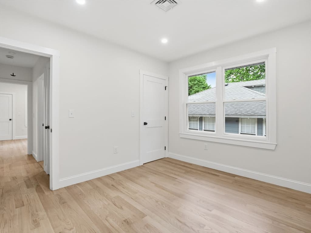 Single Family Residence at 23 Murray Hill Rd, Medford MA 02155, photo 12 of 22