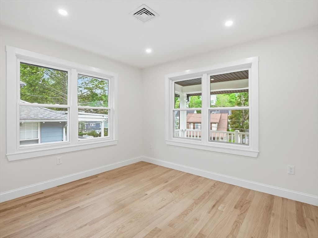 Single Family Residence at 23 Murray Hill Rd, Medford MA 02155, photo 15 of 22
