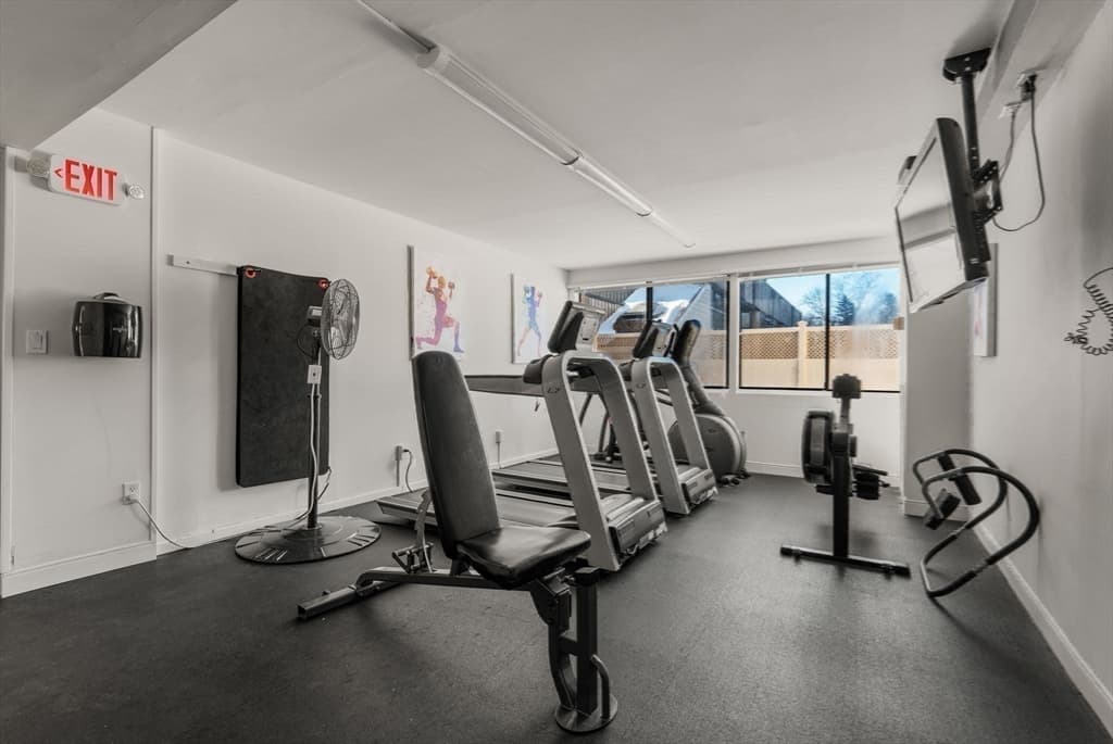 Condominium at 250 Hammond Pond Parkway # 1111S, Newton MA 02467, Newton, photo 22 of 28