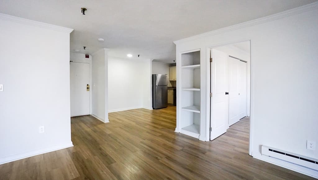 Condominium at 115 W Squantum St # 203, Quincy MA 02171, photo 9 of 14