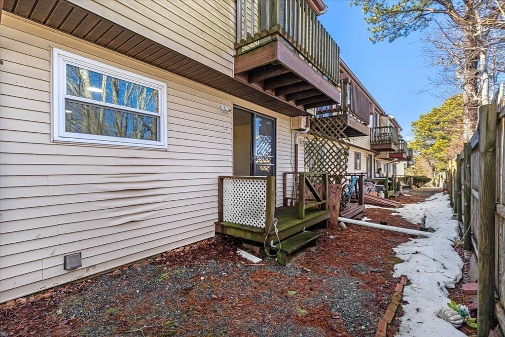 405 Village Dr # 405, Bourne MA 02532 photo 33