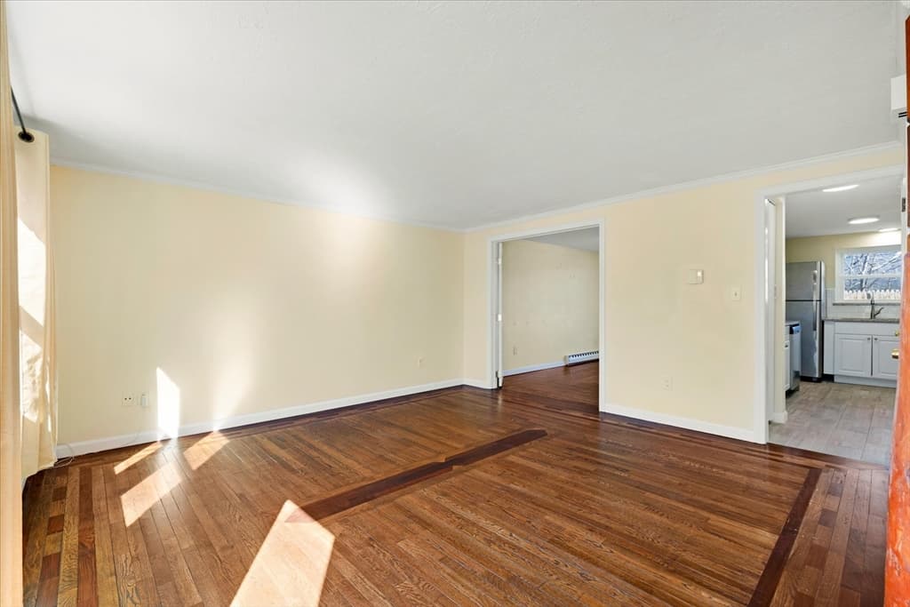 405 Village Dr # 405, Bourne MA 02532 photo 4