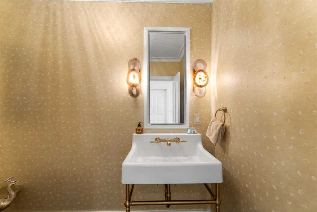 Condominium at 50 Battery St # 104, Boston MA 02109, photo 20 of 39
