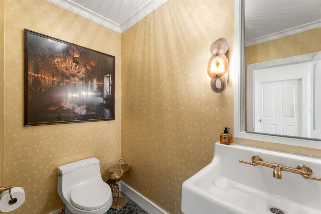 Condominium at 50 Battery St # 104, Boston MA 02109, photo 21 of 39