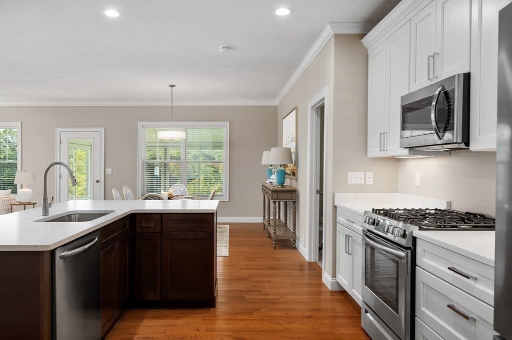 Condominium at 135 Rolling Ridge Drive # 56, Northbridge MA 01588, Northbridge, photo 12 of 25