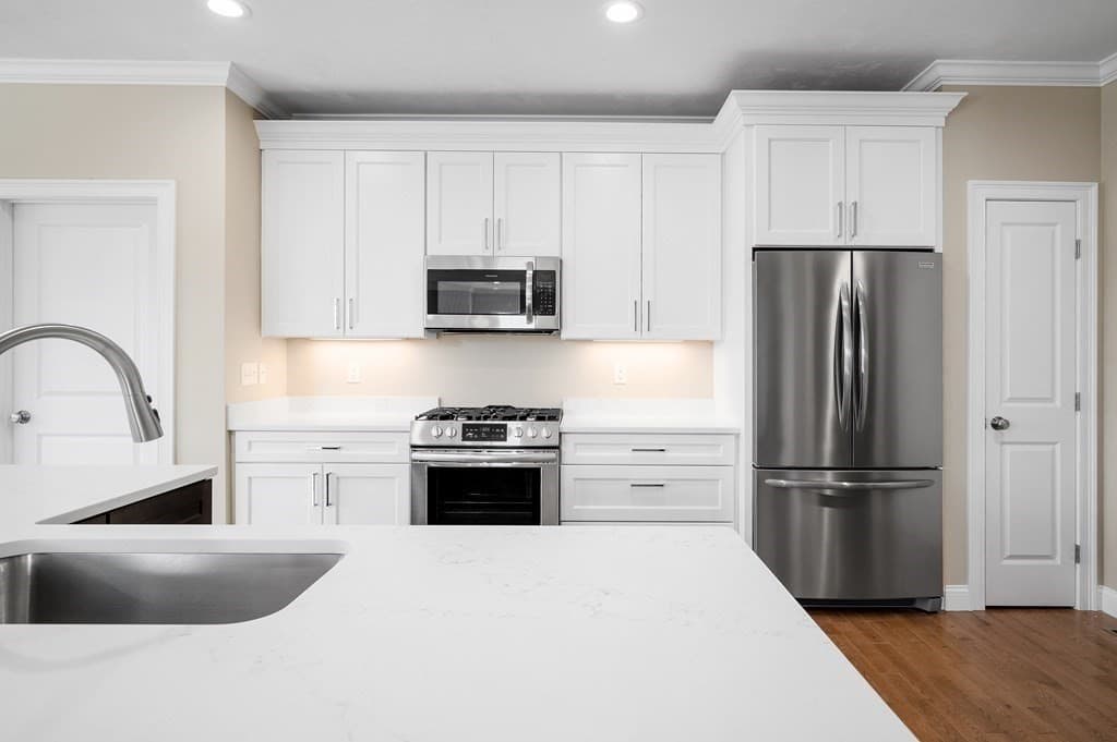 Condominium at 135 Rolling Ridge Drive # 56, Northbridge MA 01588, Northbridge, photo 9 of 25