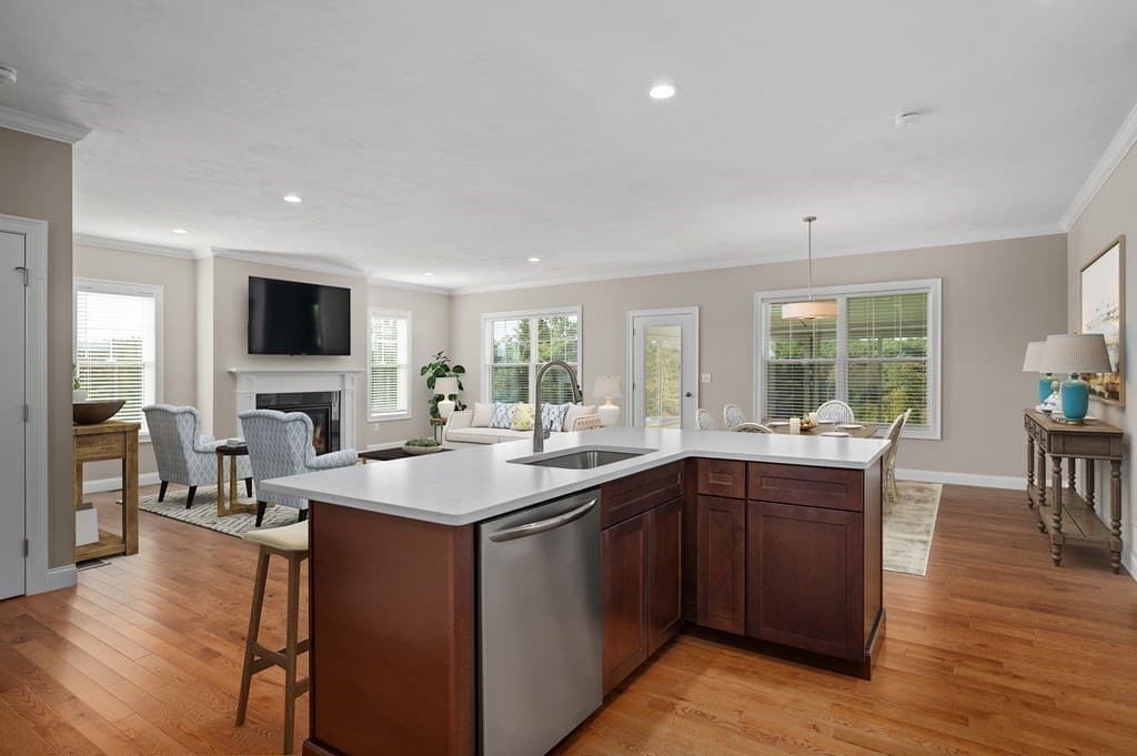 Condominium at 135 Rolling Ridge Drive # 56, Northbridge MA 01588, Northbridge, photo 8 of 25