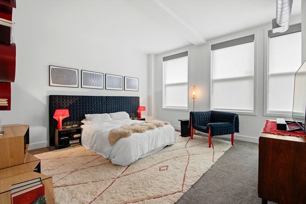 Condominium at 43 Winter St # 4, Boston MA 02108, photo 18 of 24