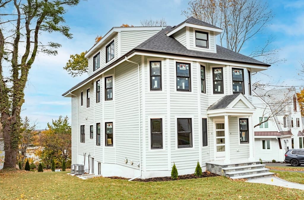 123 Mt Vernon Street, Newton MA 02465