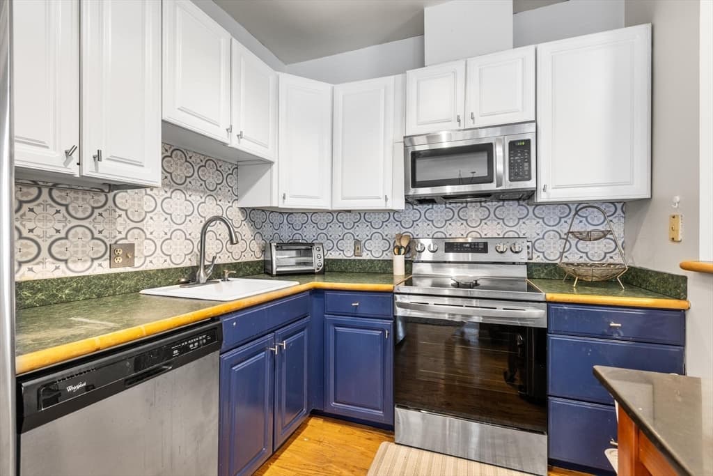 Condominium at 106 13th St # 202, Boston MA 02129, Boston, photo 5 of 12