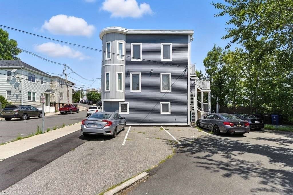 6 Garfield, Revere MA 02151 photo 3