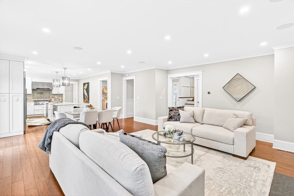 524 Ward St, Newton MA 02459 photo 6