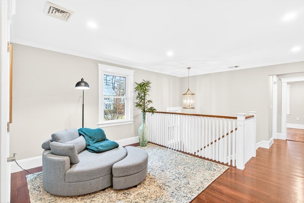524 Ward St, Newton MA 02459 photo 22