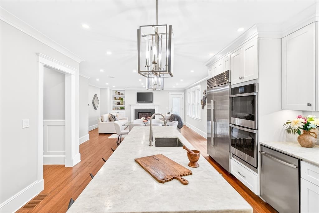 524 Ward St, Newton MA 02459 photo 10